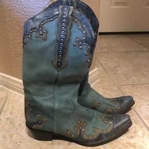 Pretty Leather Cowgirl Boots